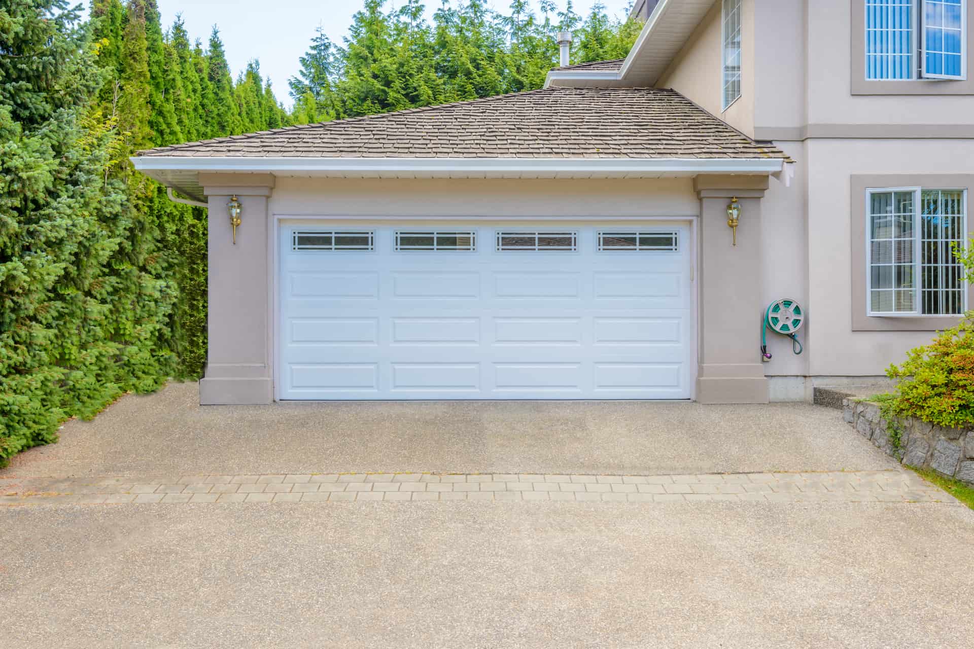 How Much Does a New Garage Door Cost in Sydney